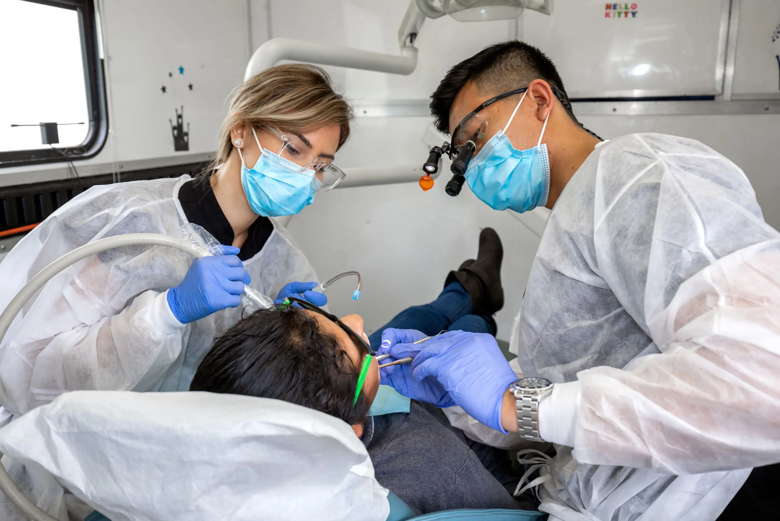 Leggi l'articolo La clinica dentale mobile della USC fornisce cure dentali alle comunità meno servite della California meridionale