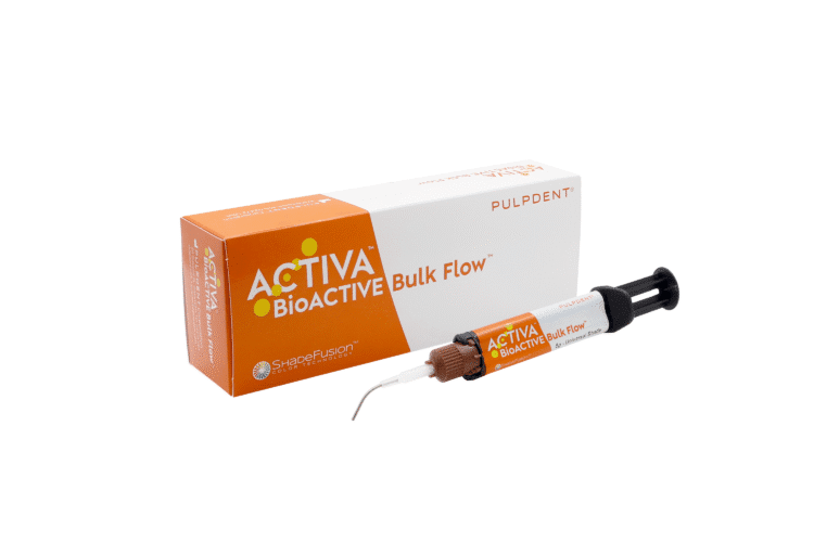 Leggi l'articolo Pulpdent® presenta un restauro dentale di nuova generazione con riempimento in massa: ACTIVA BioACTIVE Bulk Flow